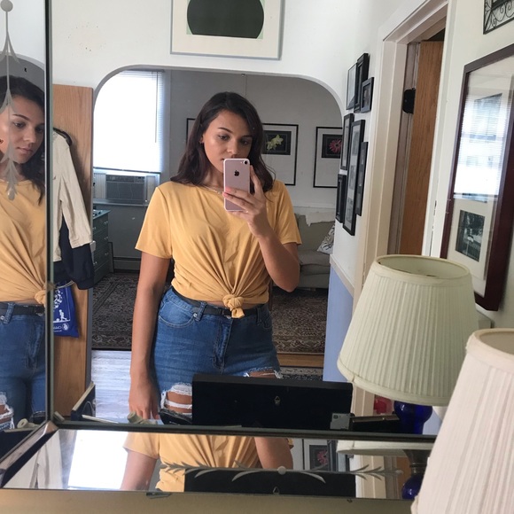 Meet your Posher, Maddy - Picture 2 of 4